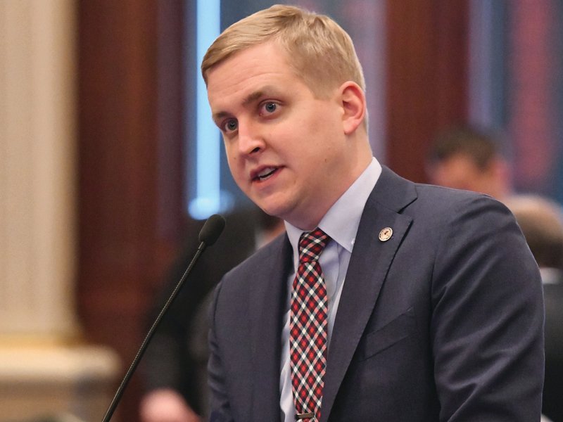 With Welch and Harmon promising to fight corruption, Illinois lawmakers consider ethics reform proposals – Crain’s Chicago Business