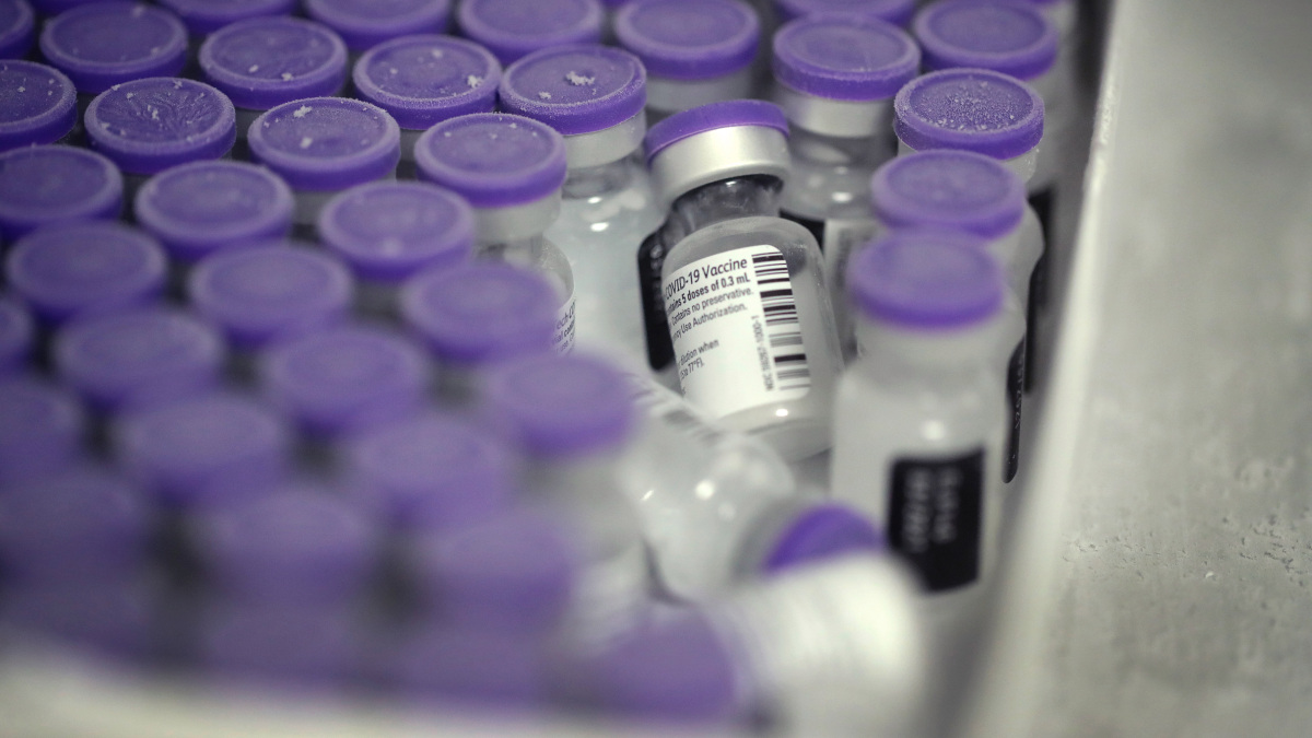 illinois-coronavirus-updates:-vaccine-shipment-delays,-chicago-and-cook-county-indoor-dining-–-nbc-chicago