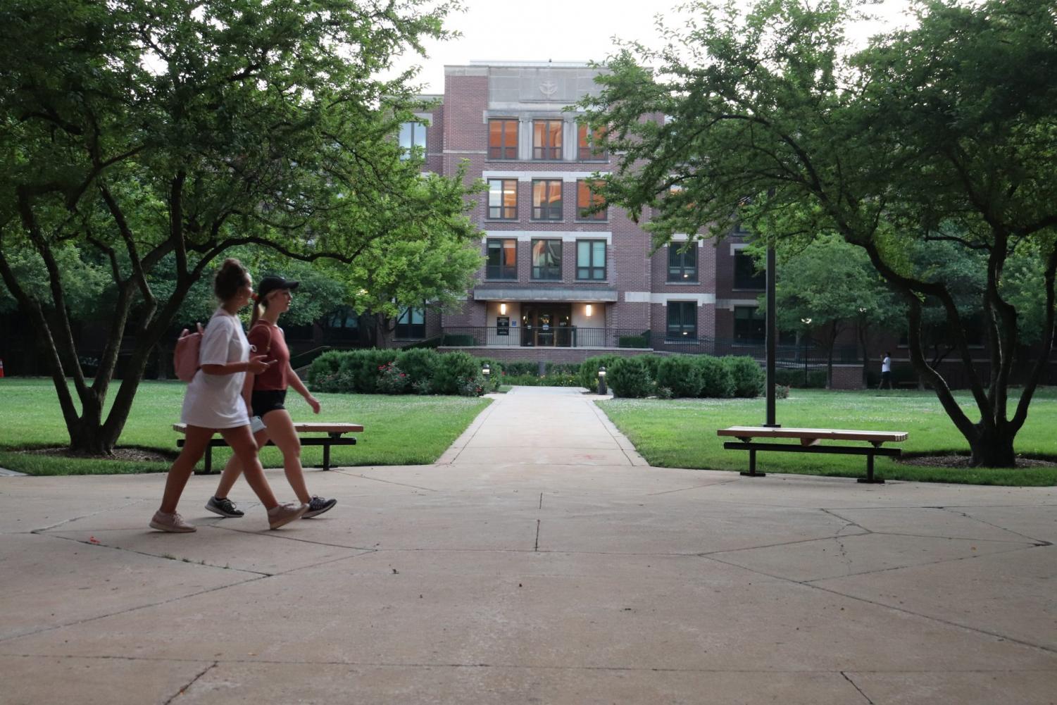 Illinois higher education advocates push to double Pell grant funds – The Depaulia