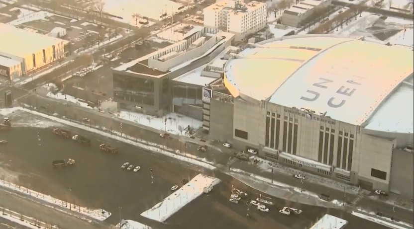 chicago-restricts-vaccine-appointments-at-united-center-to-just-cook-county-residents-after-guidance-from-fema-–-wrex-tv