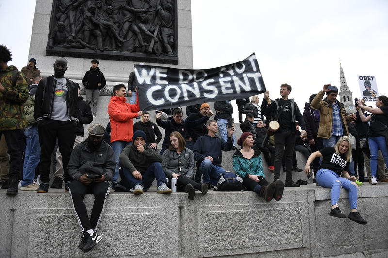 Protesters Across Europe Clash With Police Over COVID-19 Lockdowns – NPR Illinois