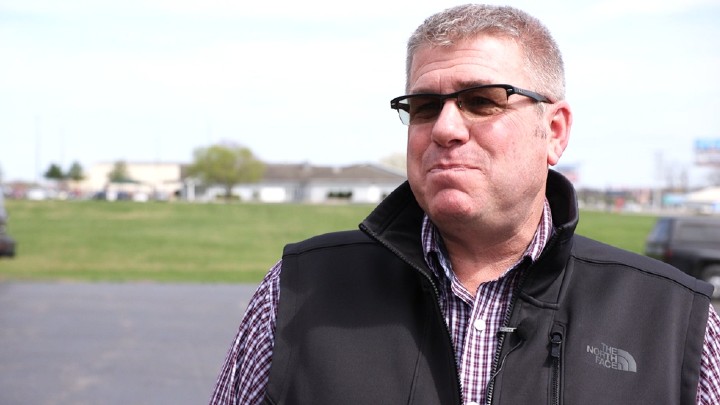 bailey-rallies-supporters-takes-on-unfunded-mandates-during-stops-in-southern-illinois-–-wsil-tv