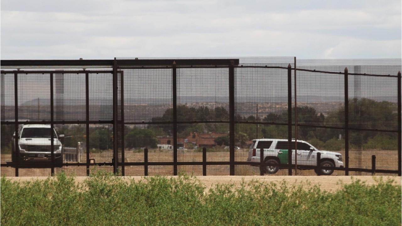 illinois-sheriff:-leaving-border-open-‘defies-all-logic’-–-yahoo-news