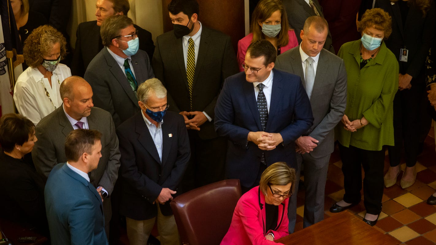 Opinion: Iowa should keep rejecting the ‘blue state’ model because limited government works – Des Moines Register