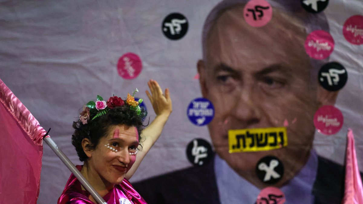 Israel vows to government to end Netanyahuโs long rule โ NBC Chicago – Illinoisnewstoday.com