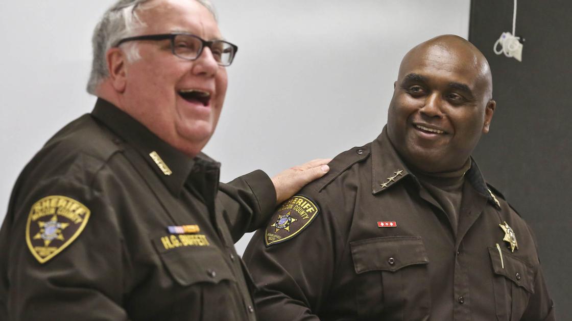 buffett-suspends-campaign-for-macon-county-sheriff-–-herald-&-review