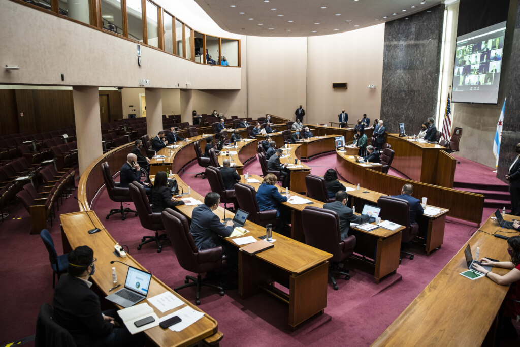 Digital license plates could solve Chicago carjackings, but give hackers data – Illinois Policy