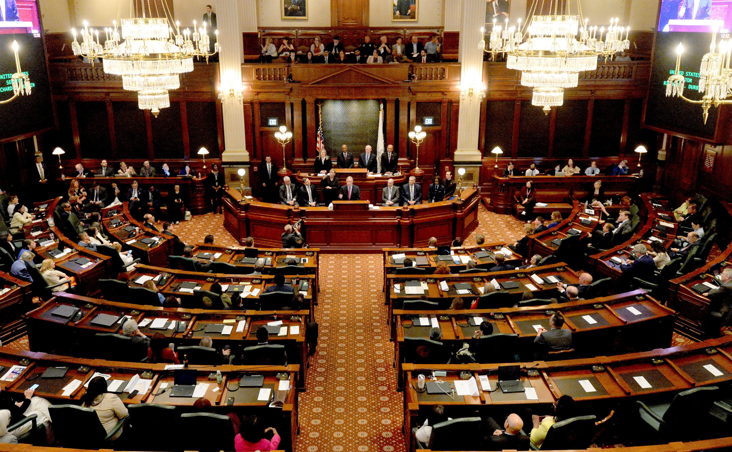 what-we-know:-illinois-house-adjourned-without-bill-for-new-chicago-bears-stadium-–-on-tap-sports-net