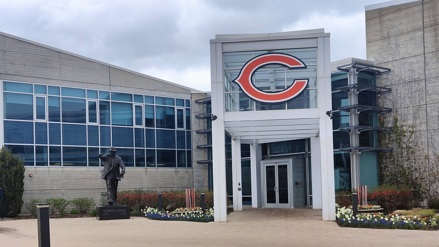 Illinois Still Has One Last Chance to Keep Bears From Moving to Indiana – Sports Illustrated