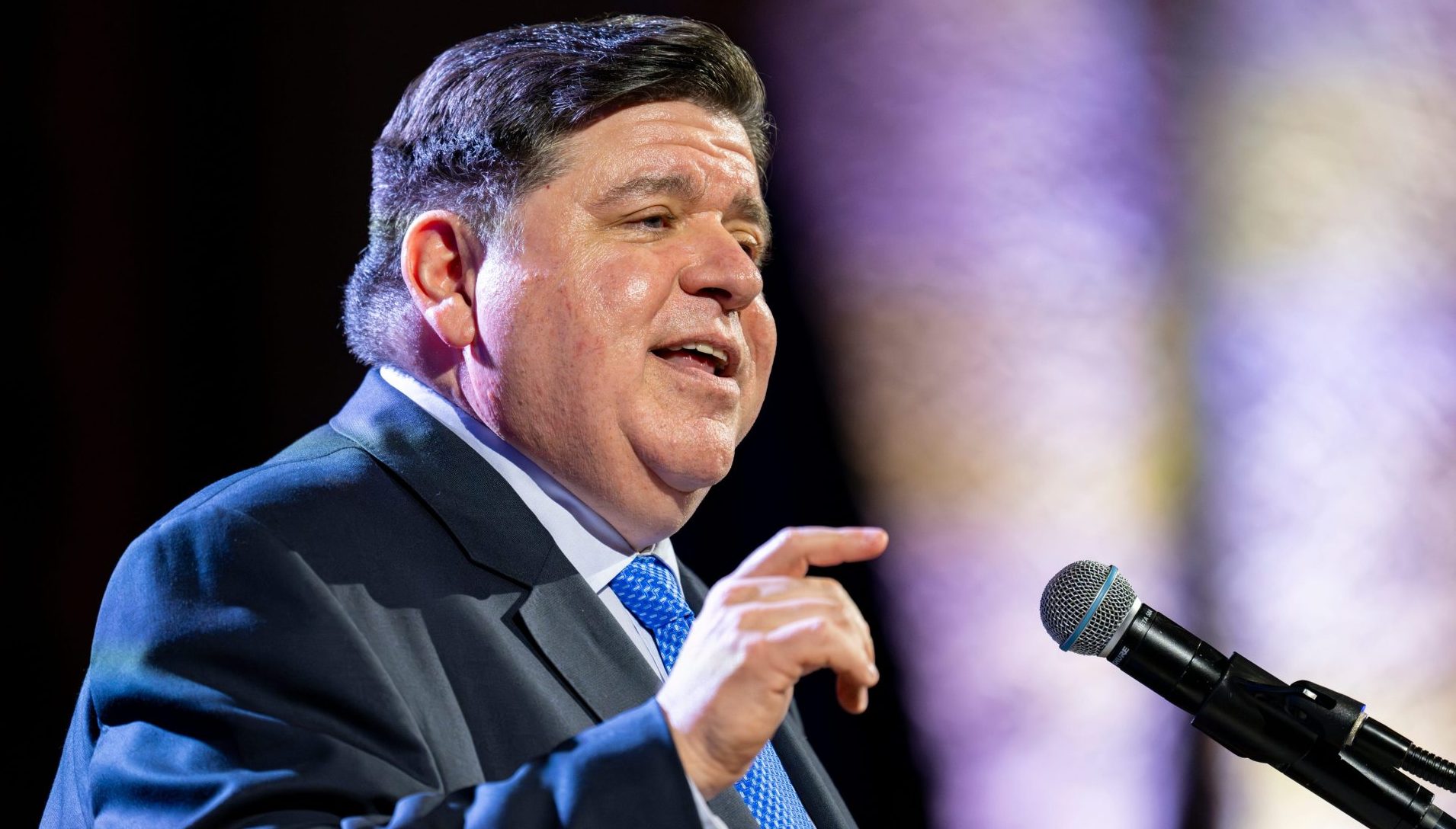 Pritzker to Bears: Win Over Lawmakers, Get a Special Session – Front Office Sports