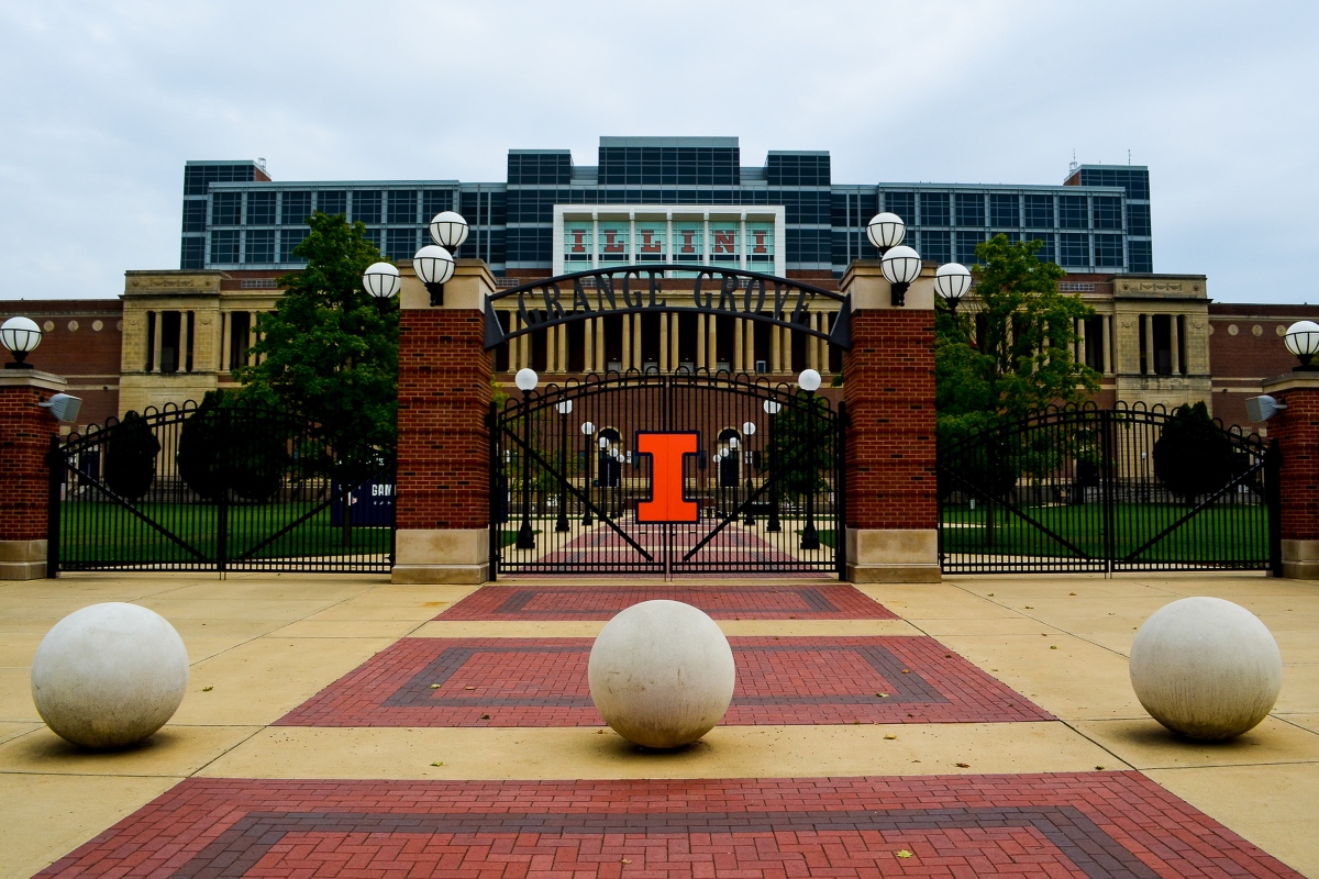 illinois-athletics-rolls-out-new-gameday-parking-routes-for-2026-football-season-–-capitol-city-now