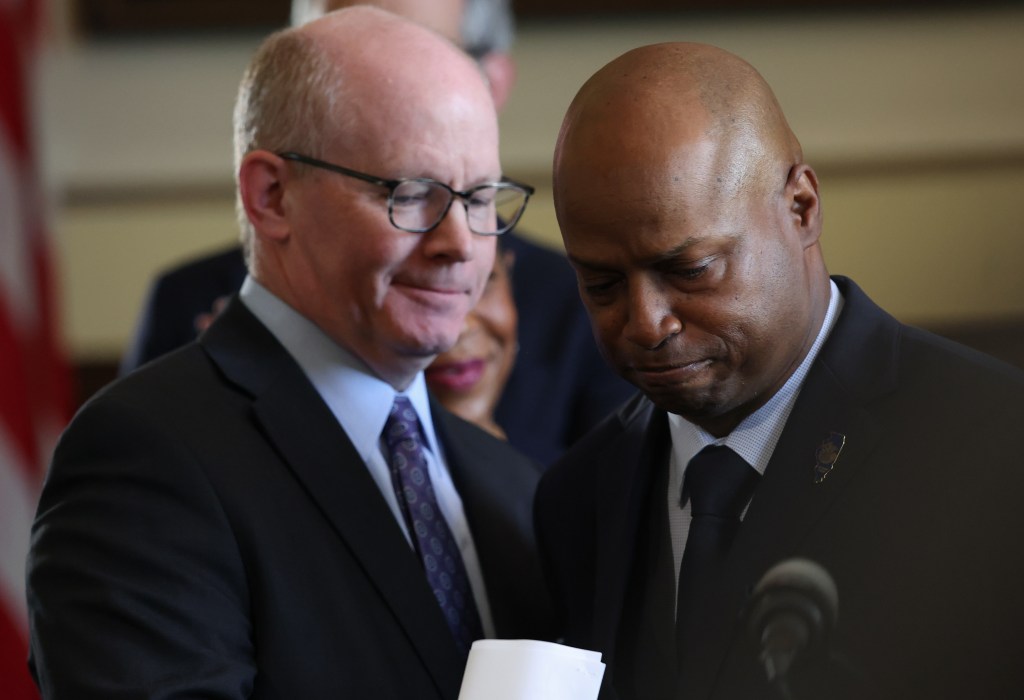 illinois-afl-cio-puts-off-endorsements-in-rebuke-to-democrats-over-stalled-labor-priorities-in-springfield-–-chicago-tribune
