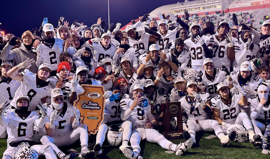 2027-qb-brady-cloherty-now-at-illinois-8a-champ-chicago-mount-carmel-–-on3