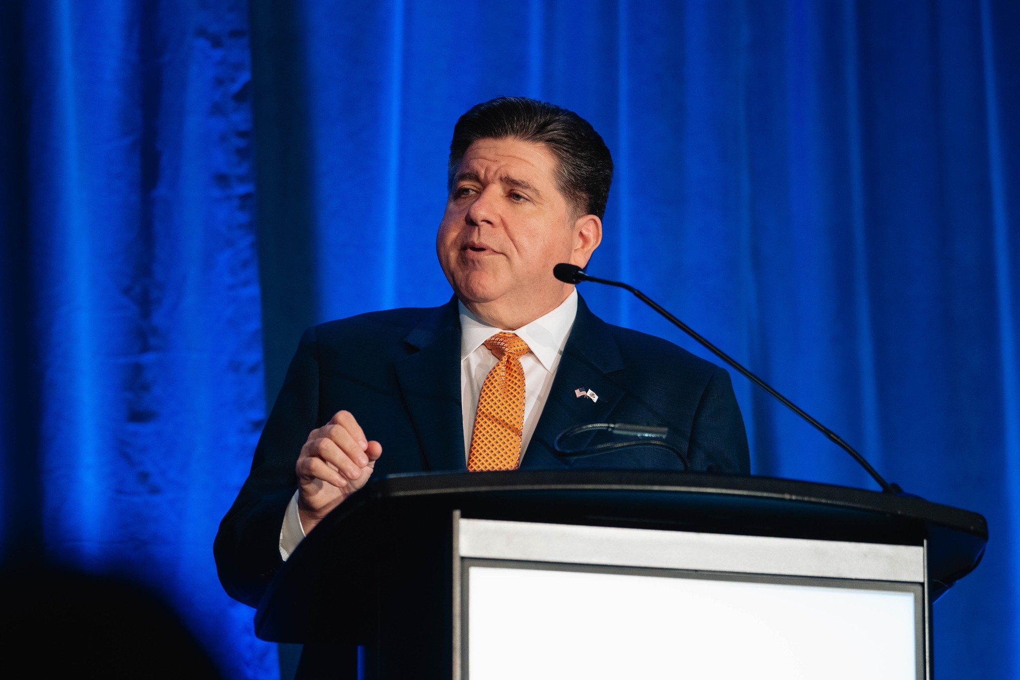 illinois-lawmakers-send-landmark-ai-frontier-model-safety-bill-to-gov.-pritzker-–-transparency-coalition
