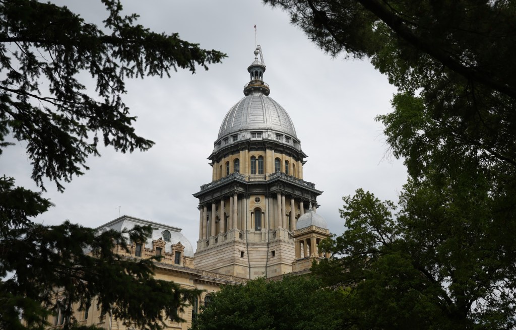 lake-county’s-state-senators-combine-to-introduce-16-bills-–-chicago-tribune