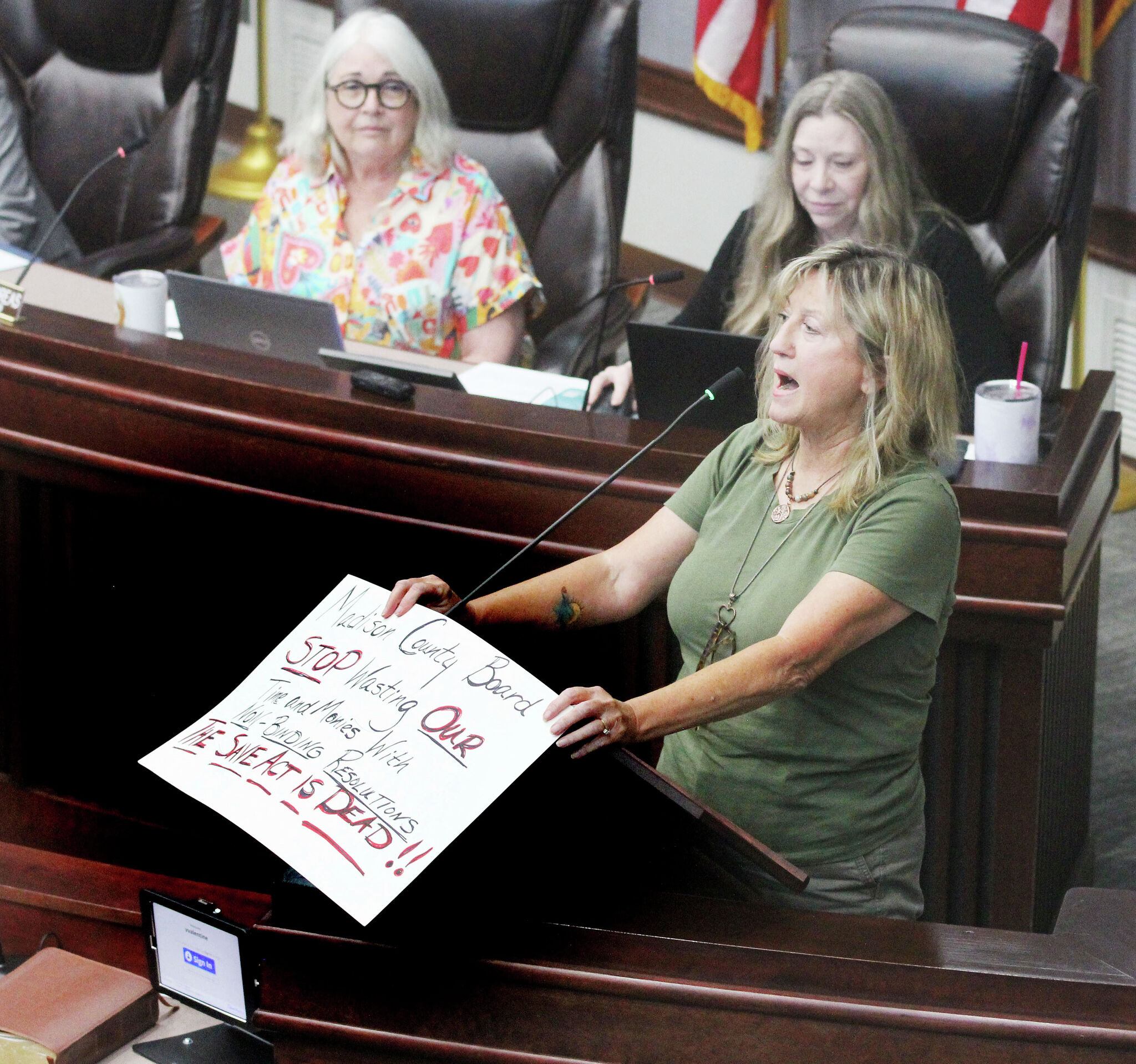 madison-county-board-adds-3-nonbinding-referendums-to-november-ballot-–-alton-telegraph