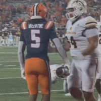 illinois-brings-back-veteran-running-back-room-with-valentine-&-laughery-–-fox-illinois