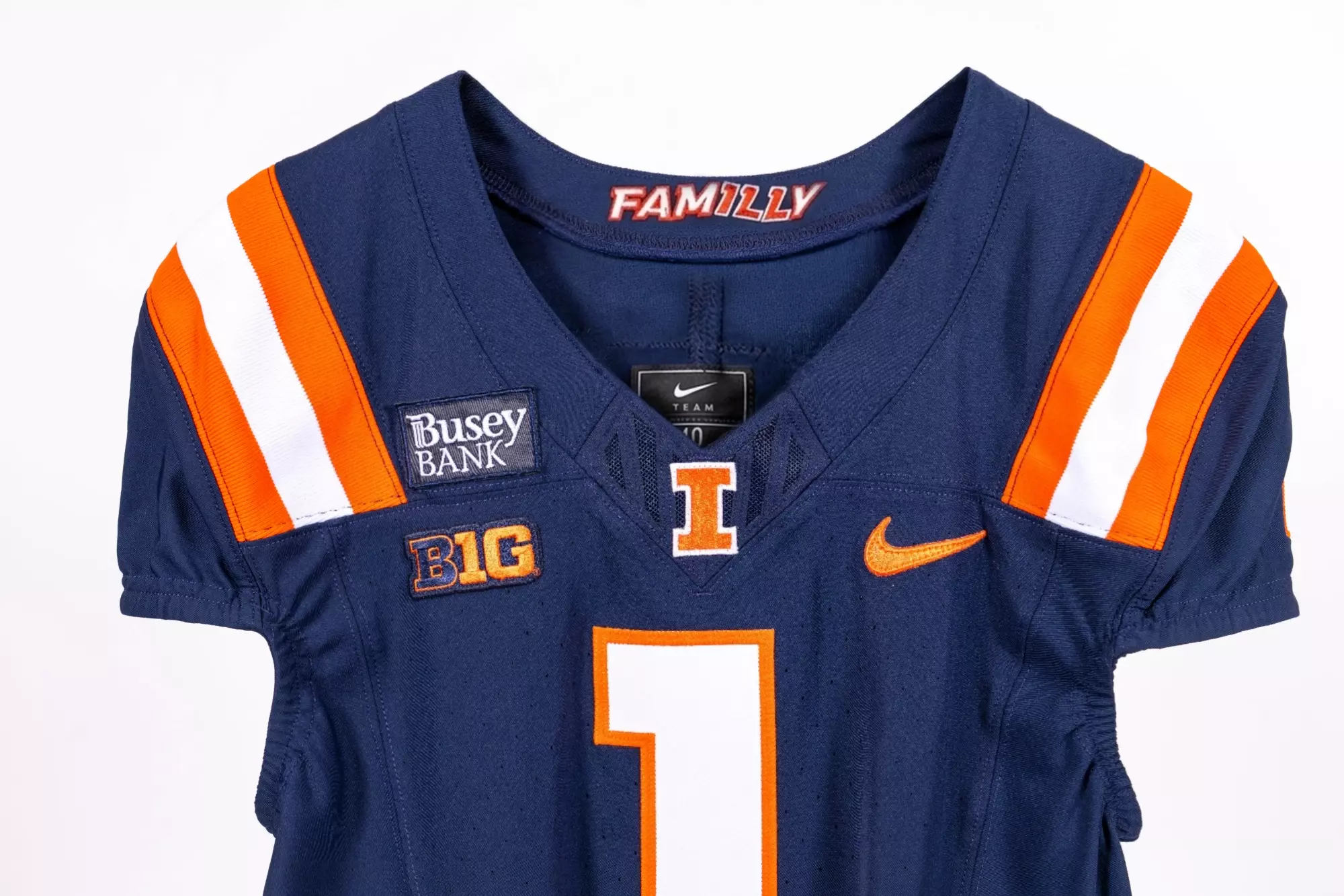 Busey Bank becomes jersey patch partner of Illinois Athletics – The Daily Illini