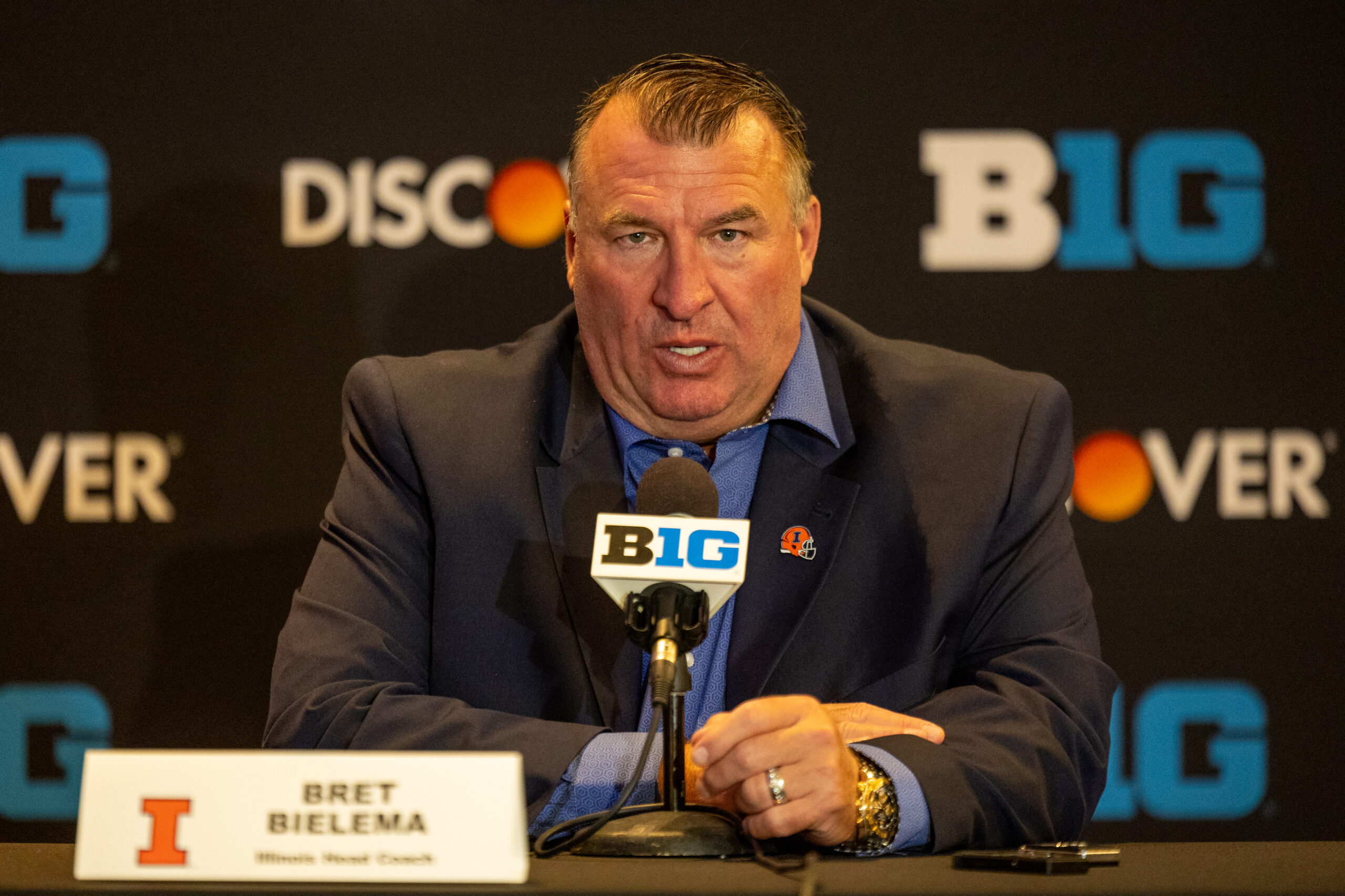 big-ten-media-days:-bret-bielema-says-sec-wants-to-live-in-2005-—-and-tony-petitti-talks-cfp-expansion-–-chicago-tribune