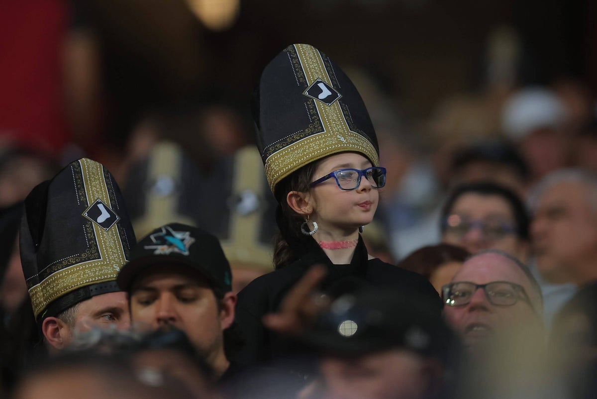 holy-sellout!-white-sox-fans-flock-to-‘pope-hat’-night-honoring-illinois-native-pope-leo-xiv-–-the-athletic-–-the-new-york-times